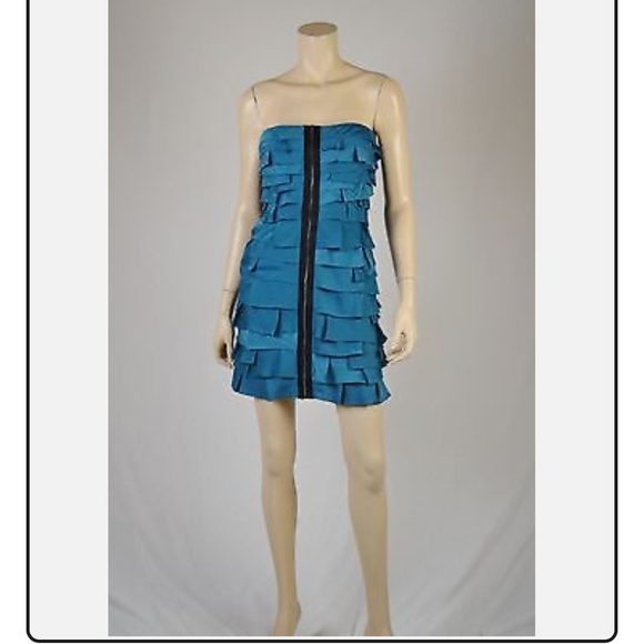 BCBGMaxAzria Brandie Tiered Strapless Ruffle Mini Dress - Size 8 - Picture 3 of 4